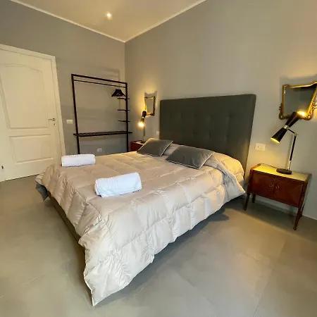 Dimora San Gregorio Luxury 招待所