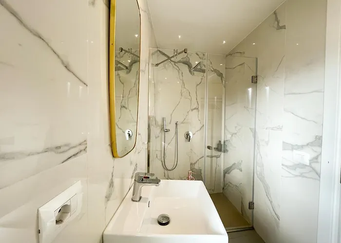 Konukevi Dimora San Gregorio Luxury 4*